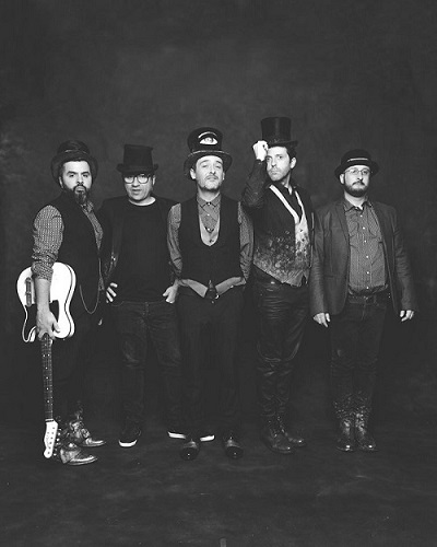 love-of-lesbian-poeta-halley-promo